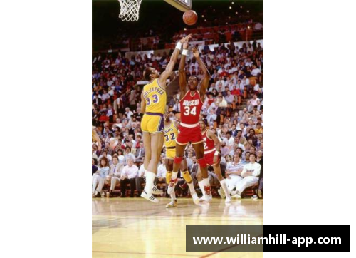 2017年NBA常规赛MVP揭晓：历史性的成就与球员影响力分析